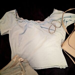Source Unknown Light Blue Striped Crop Top